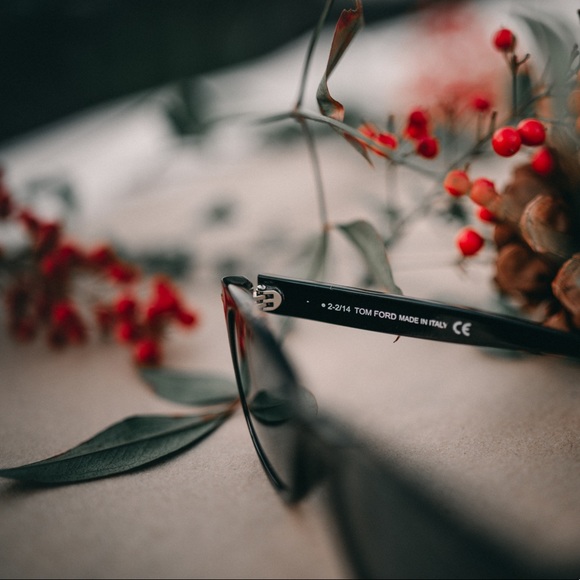 Tom Ford Sunglasses - Picture 9 of 11